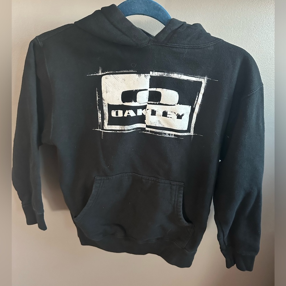 OAKLEY | Boy’s Small Black Graphic Hoodie